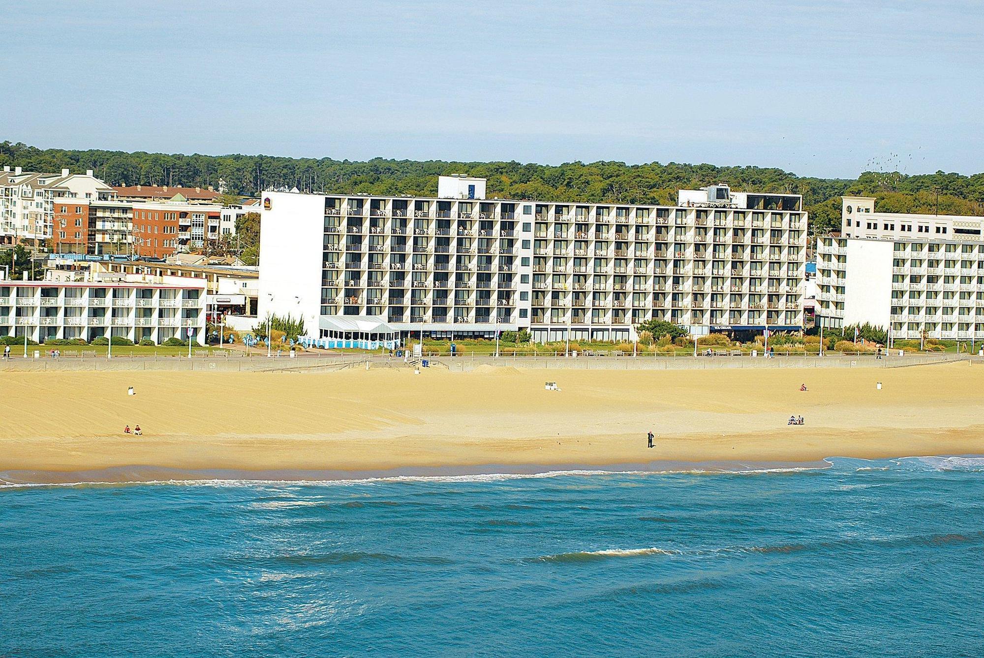 Ramada Plaza By Wyndham Virginia Beach Oceanfront Exterior foto