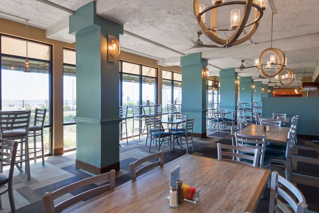 Ramada Plaza By Wyndham Virginia Beach Oceanfront Restaurant foto