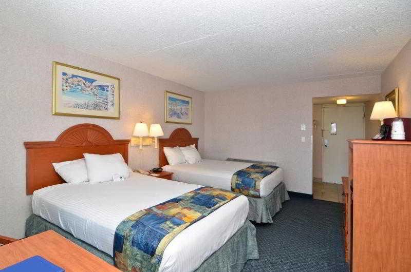 Ramada Plaza By Wyndham Virginia Beach Oceanfront Exterior foto